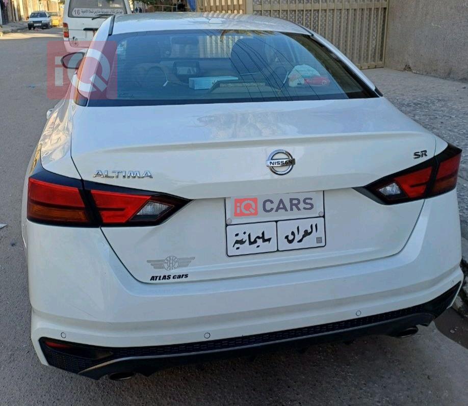 نیسان ئەلتیما